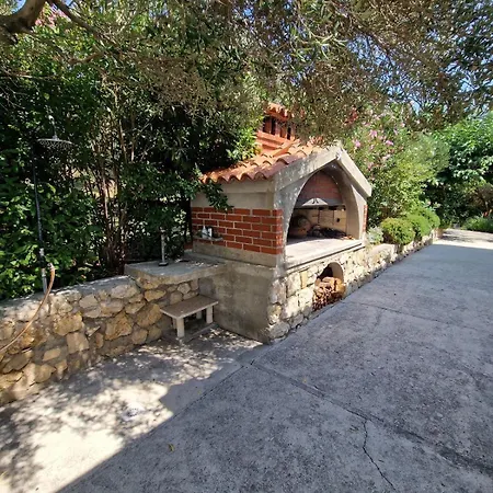With Parking Space Barbat, Rab - 22167 Daire